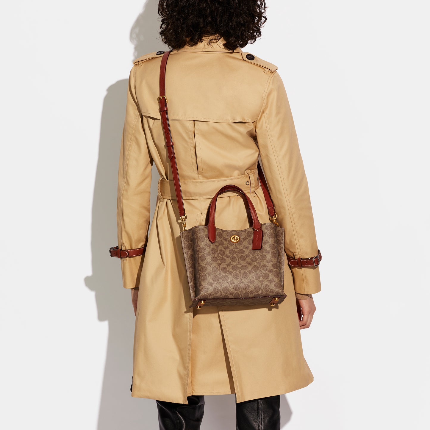 C8562-WILLOW TOTE BAG 24 IN SIGNATURE CANVAS-B4/Tan Rust