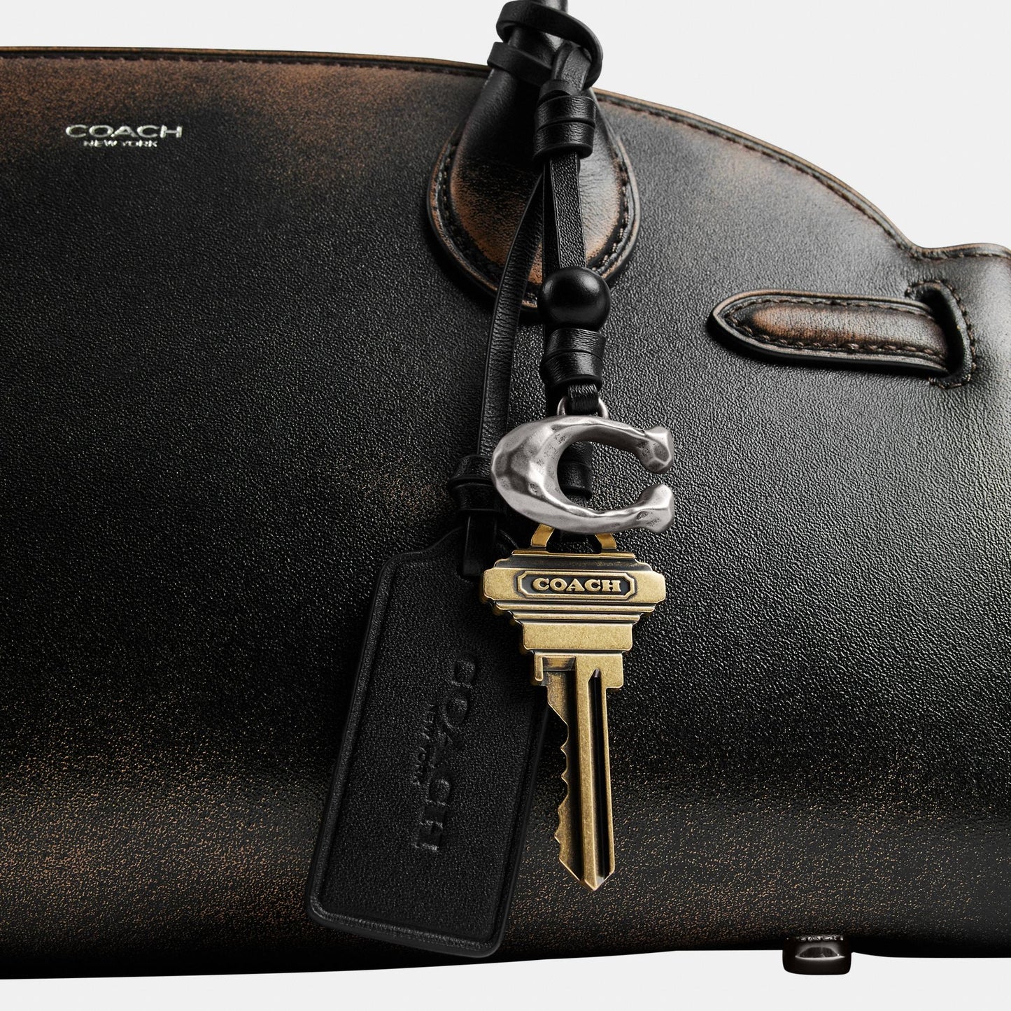 CBH45-Empire Carryall Bag 34 In Loved Leather-Lh/Black Brown