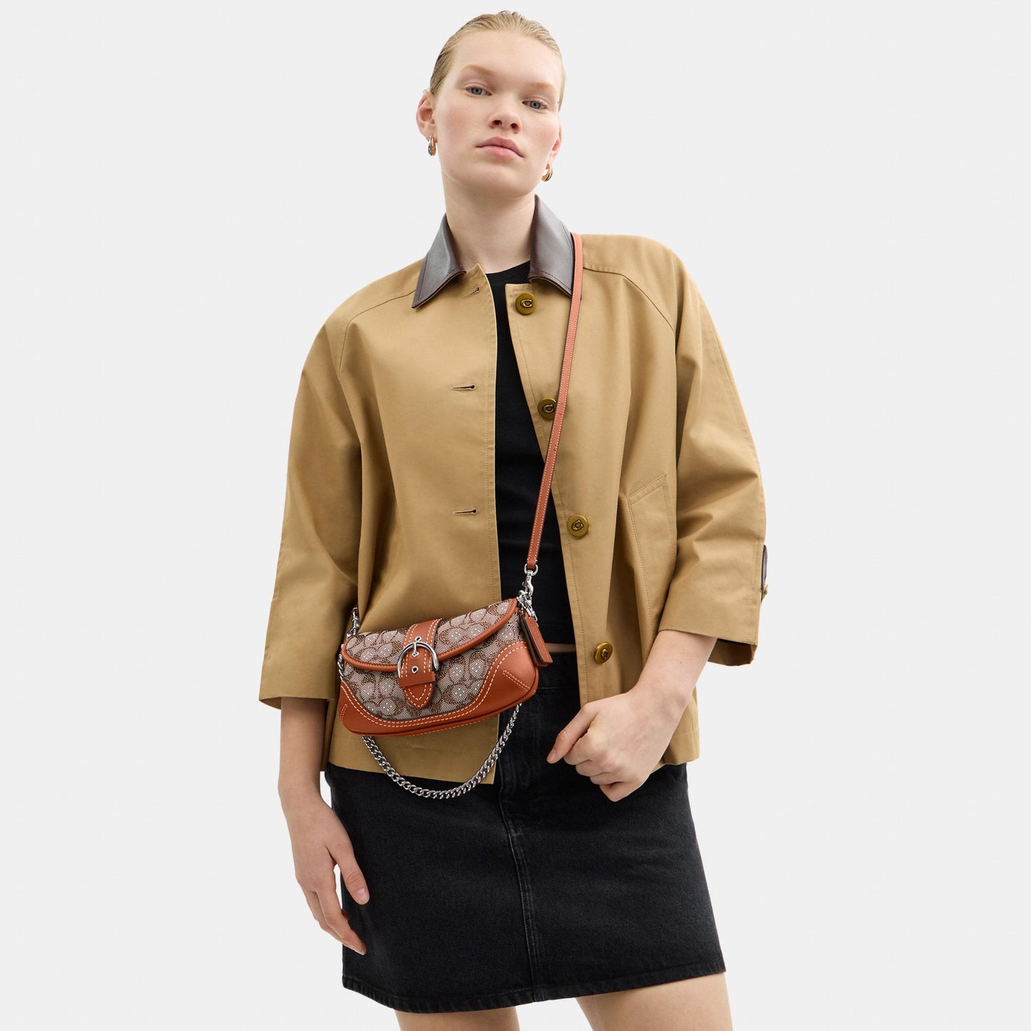 CBJ65-Soho Bag 25 In Crystal Signature Jacquard-Lh/Burnished Amber