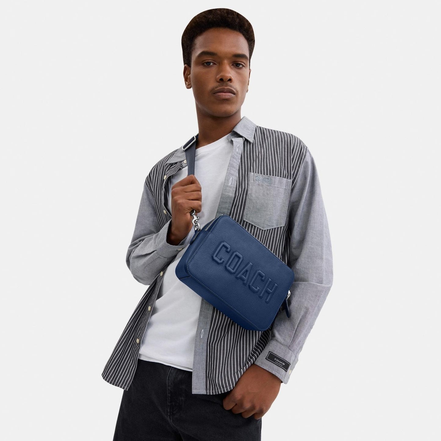 CV931-Charter Crossbody Bag 24 With Coach Graphic-Deep Blue