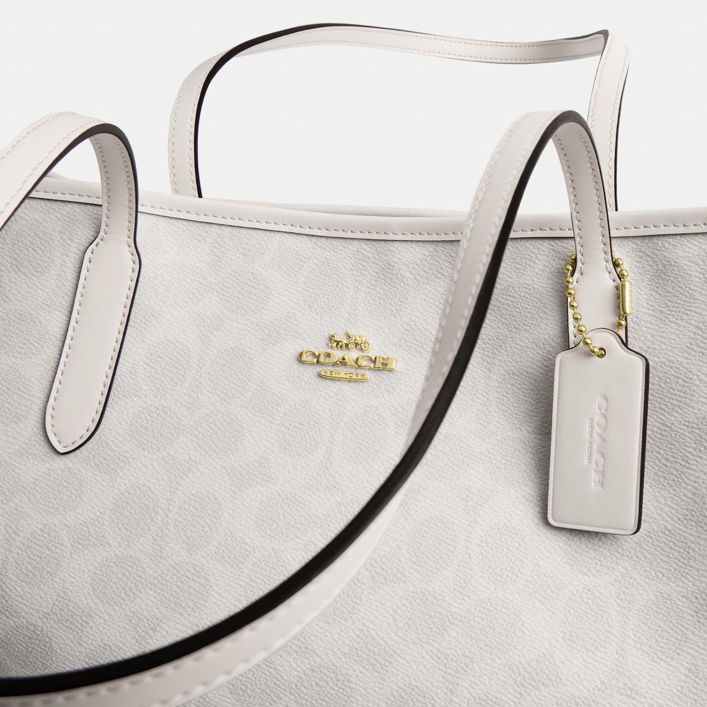 CV976-City Tote Bag in Signature Canvas-Im/White/Chalk