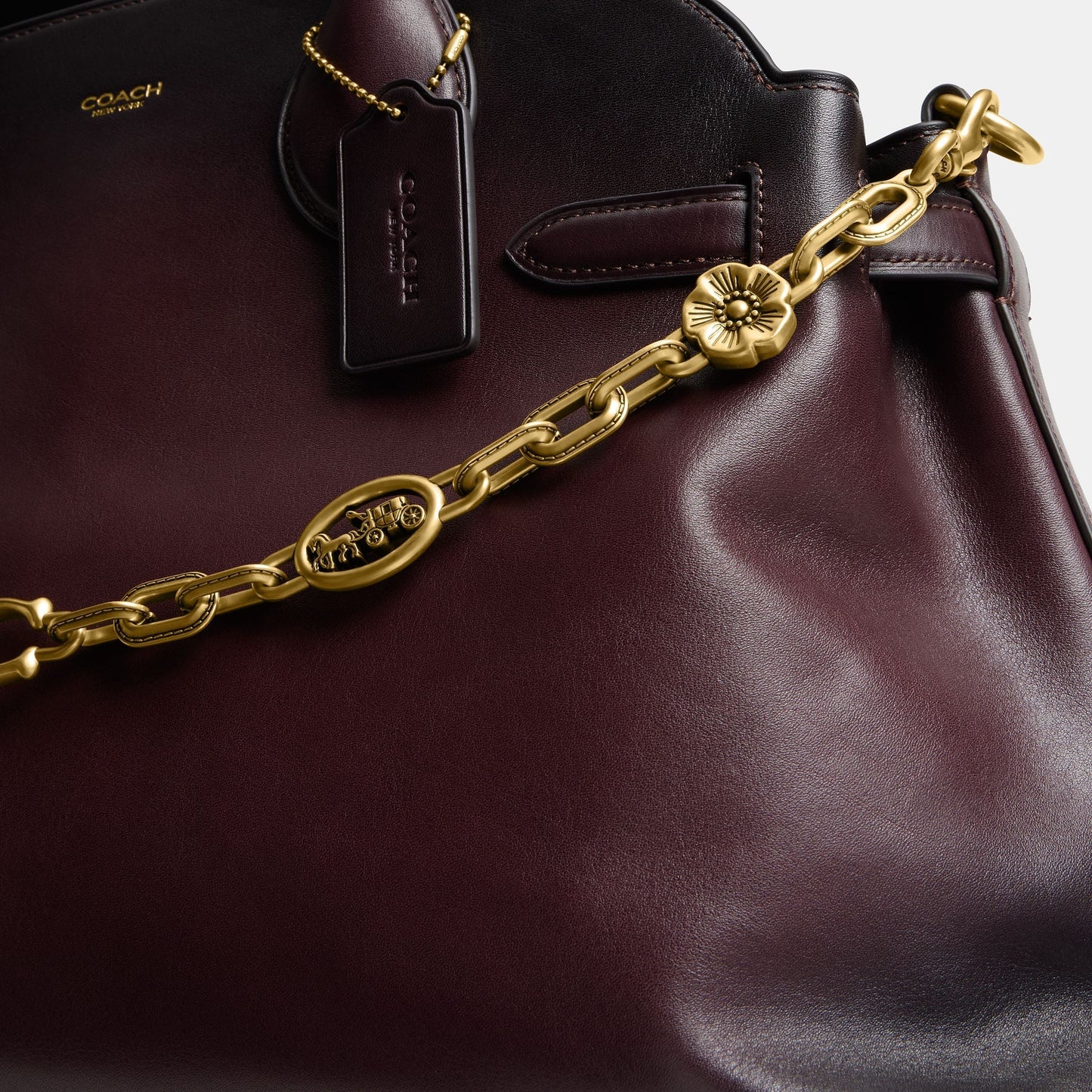 CX180-Loop Signature Bag Charm-B4/Brass