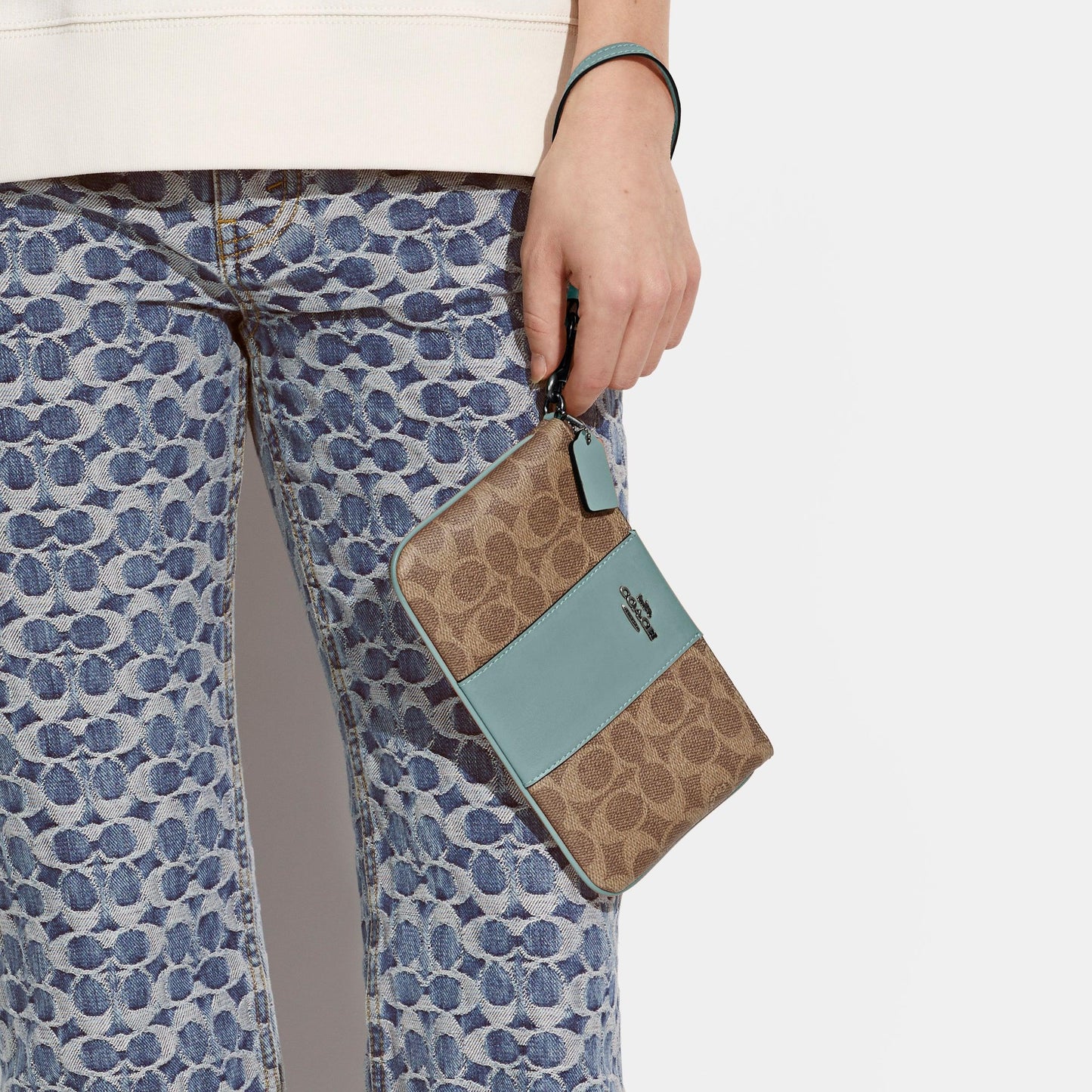 Colorblock Coated Canvas Signature Small Wristlet - COACH Saudi Arabia Official Site