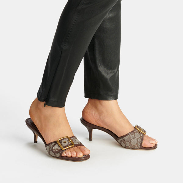 Margot Sandal
