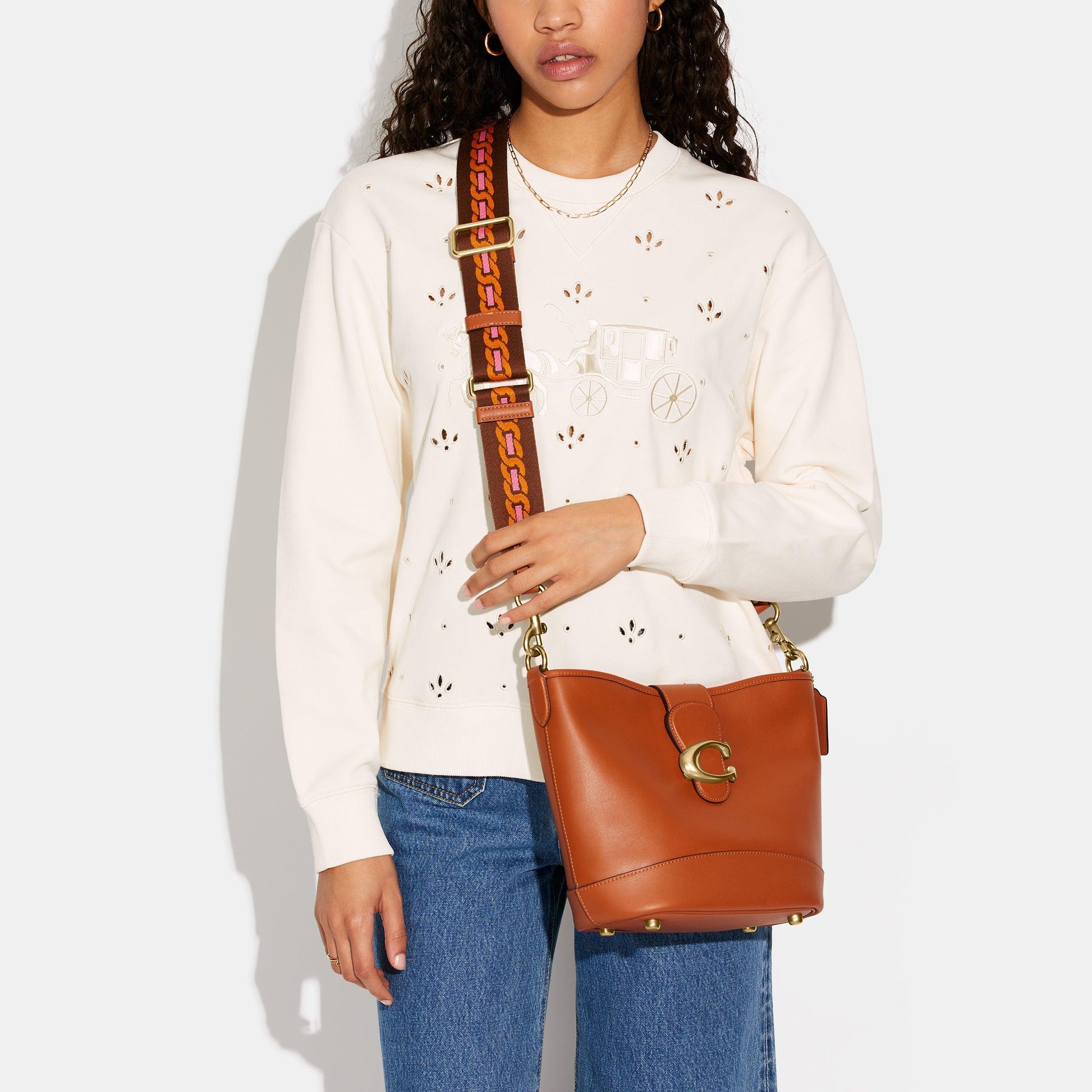 Tali Bucket Bag - COACH Saudi Arabia Official Site