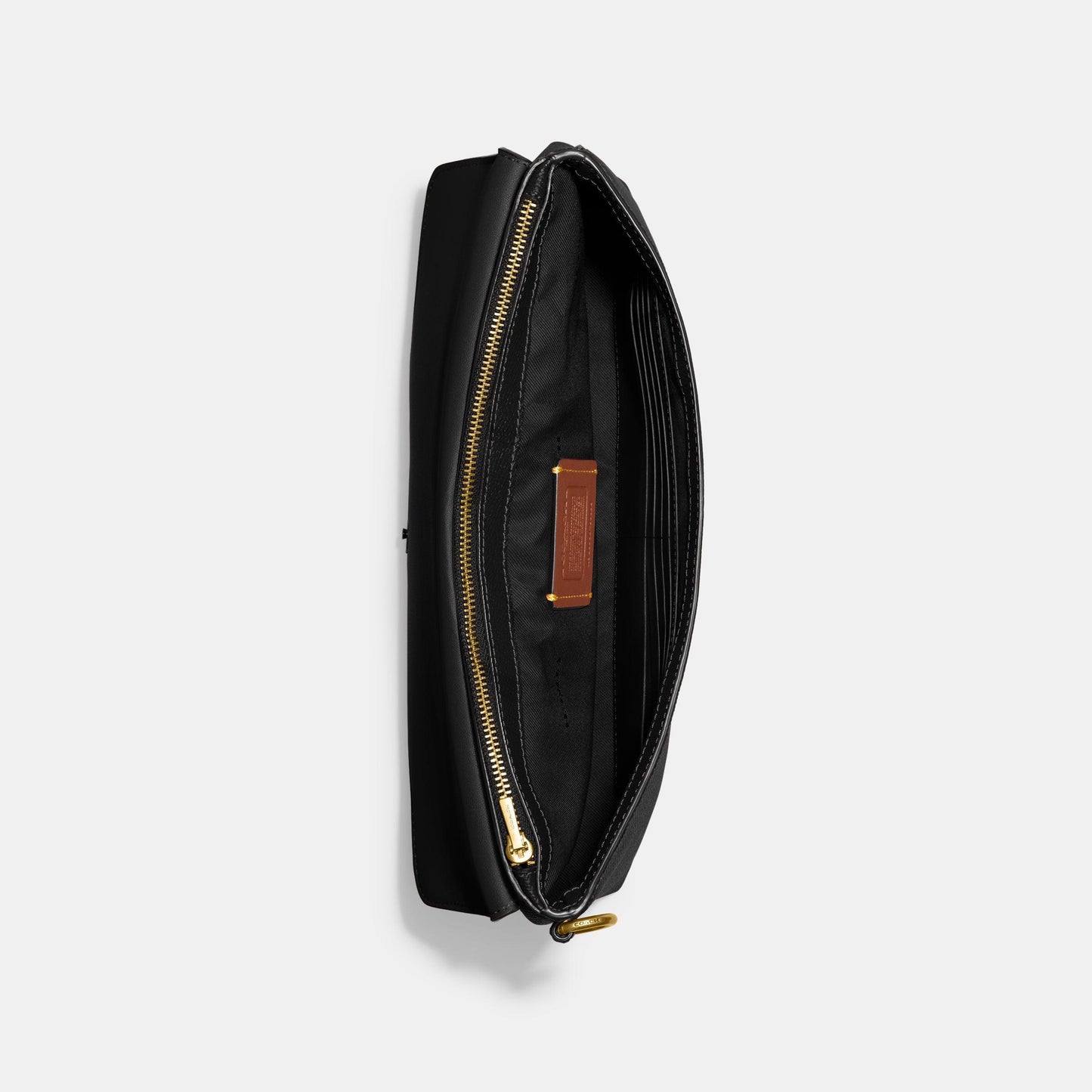 Wyn Clutch - COACH Saudi Arabia Official Site