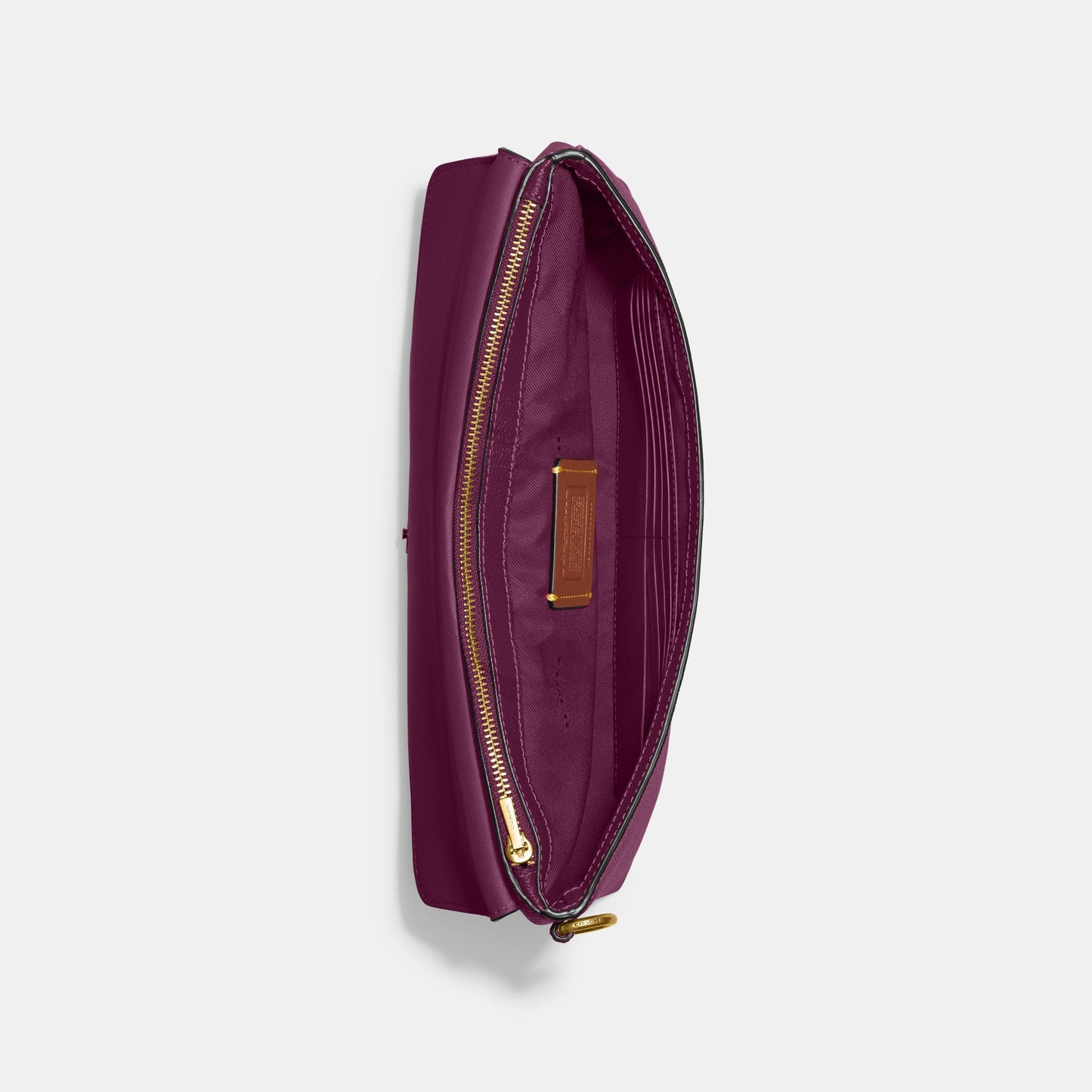 Wyn Clutch - COACH Saudi Arabia Official Site