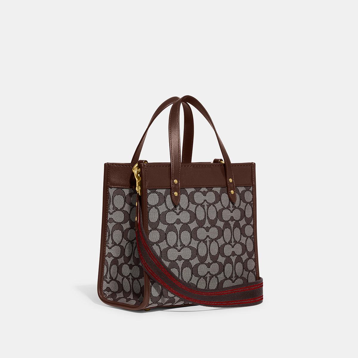 Field Tote 22 In Signature Jacquard - COACH Saudi Arabia Official Site