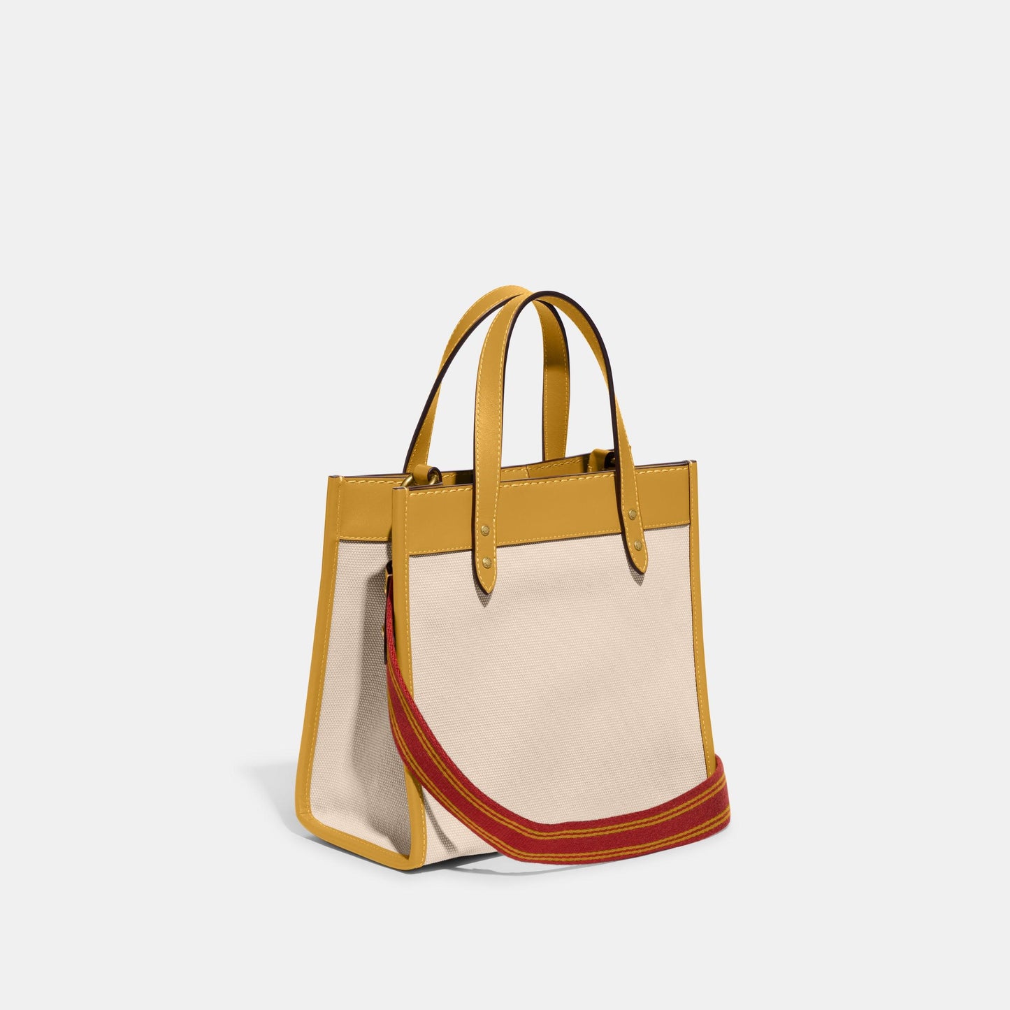 Field Tote 22 - COACH Saudi Arabia Official Site