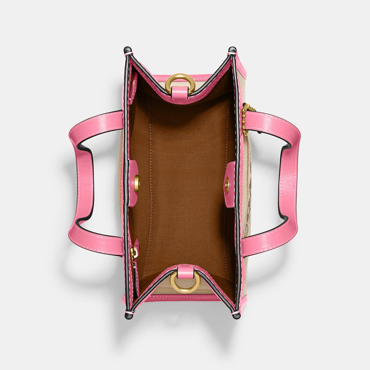 Field Tote 22 - COACH Saudi Arabia Official Site