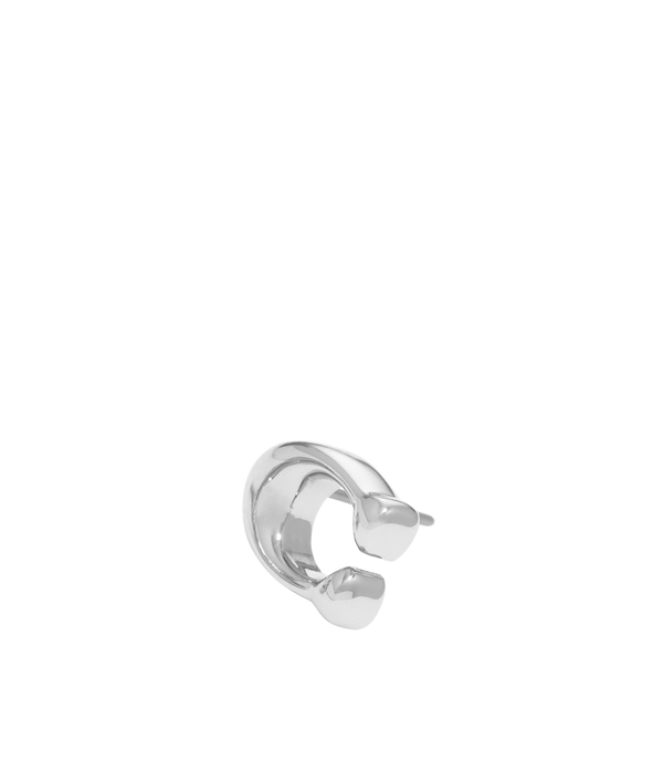 أقراط بتصميم شهار كوتش C