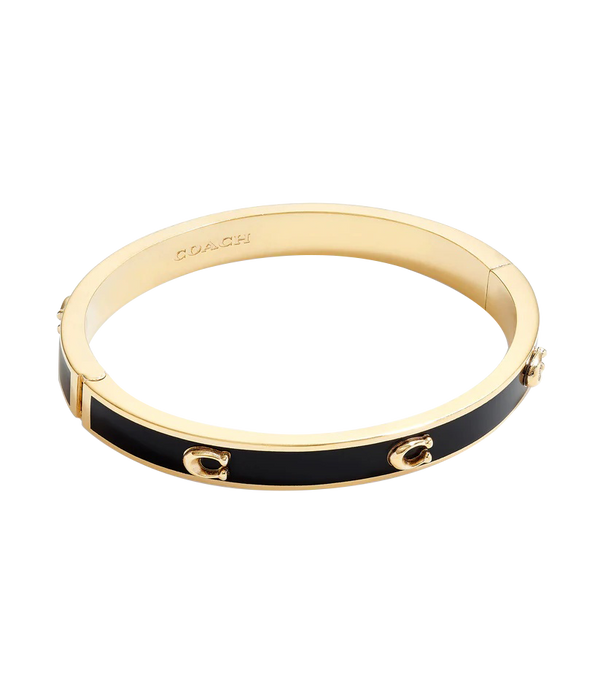 سوار من المينا مزين بشعار كوتش