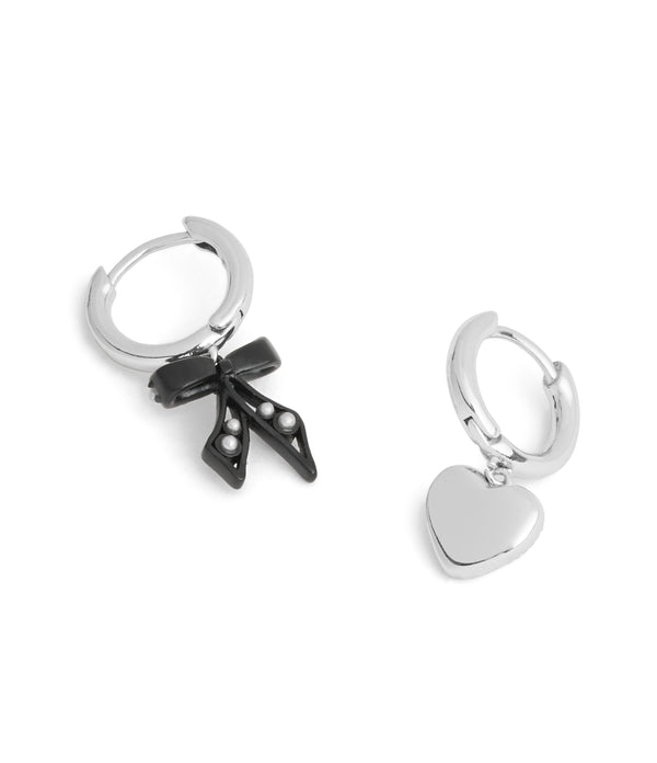 أقراط هاجي بوتيك غير متماثلة