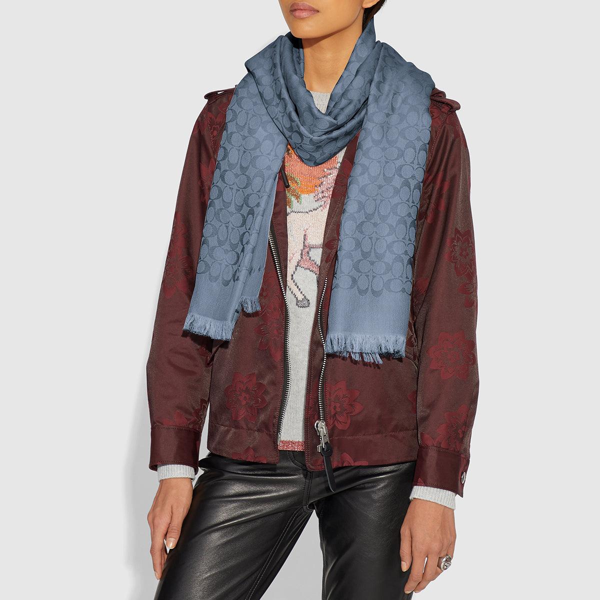 Bicolor Signature Signature Stole - COACH Saudi Arabia Official Site