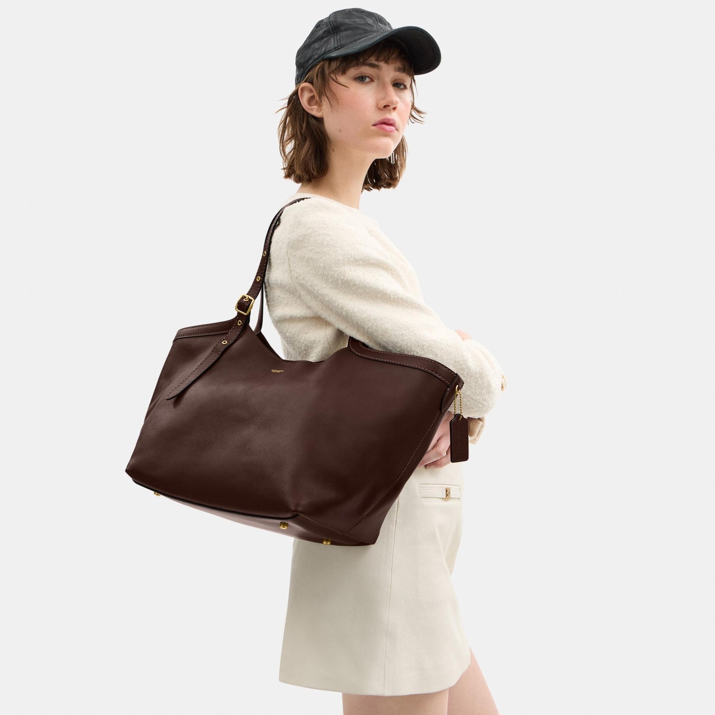 CAM00-Gramercy Tote-B4/Maple