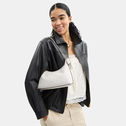 CAM26-Juliet Shoulder Bag 25 in Signature Canvas-Lh/White Chalk