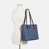 C0692-Willow Tote In Colorblock With Signature Canvas Interior-V5/Washed Chambray Multi