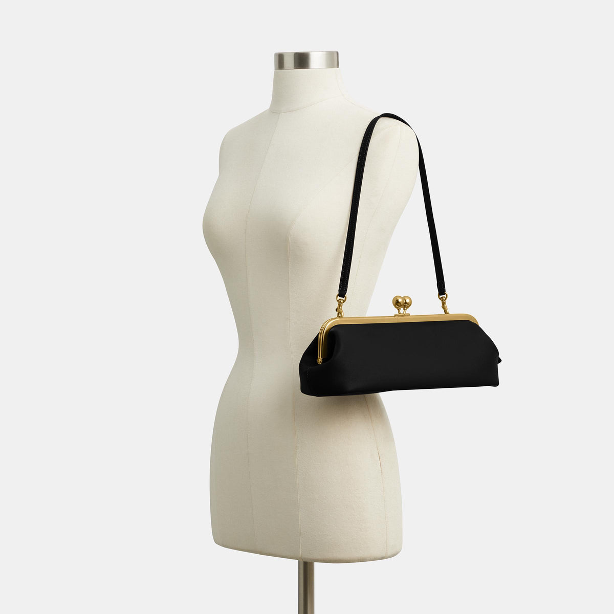 CFL83-Kisslock Frame Bag 30-B4/Black