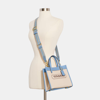 Field Tote 22 - COACH Saudi Arabia Official Site