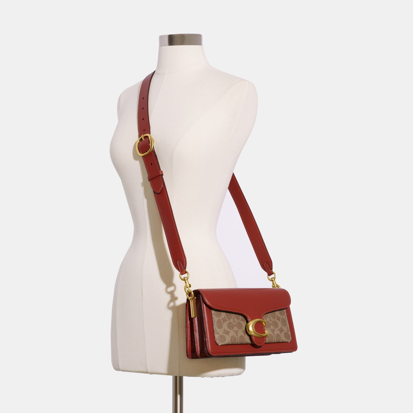 CI032-Tabby Shoulder Bag 26 in Signature Canvas-B4/Tan Rust
