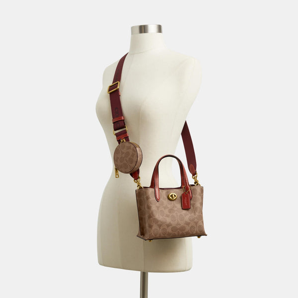 Willow Tote Bag 18 In Signature Canvas