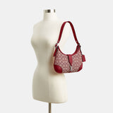 CY931-Hamptons Hobo Bag In Signature Textile Jacquard-LH/Ruby Ivory