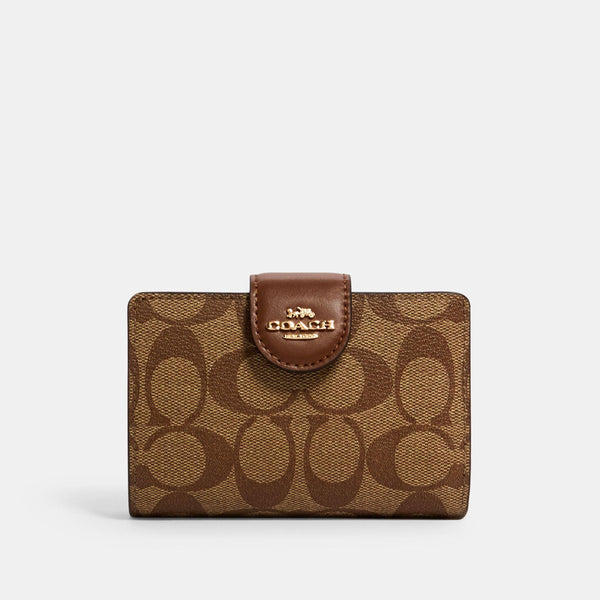 محفظة بتصميم زاوية بحجم متوسط من القماش بنقشة كوتش مزودة بسحاب