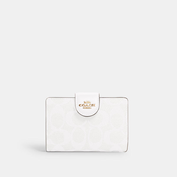 محفظة بتصميم زاوية بحجم متوسط من القماش بنقشة كوتش مزودة بسحاب