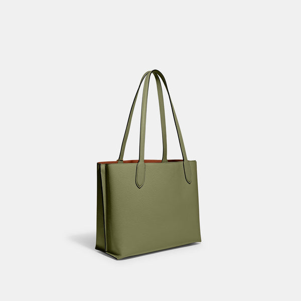 حقيبة "ويلو توت Willow Tote" بألوان مُغايرة و مبطنة بقماش يحمل نقشة ماركة كوتش