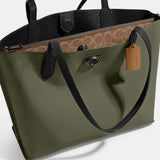 C0692-Willow Tote In Colorblock With Signature Canvas Interior-V5/Army Green Multi