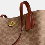 c0693-Willow Tote In Signature Canvas-B4/Tan Caramel