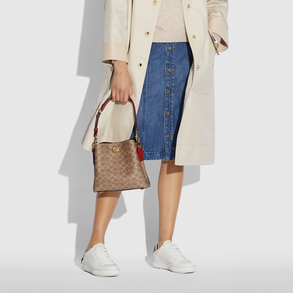 Willow Bucket Bag In Signature Canvas