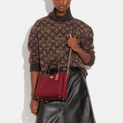 C8561-Willow Tote 24 In Colorblock-B4/Cherry