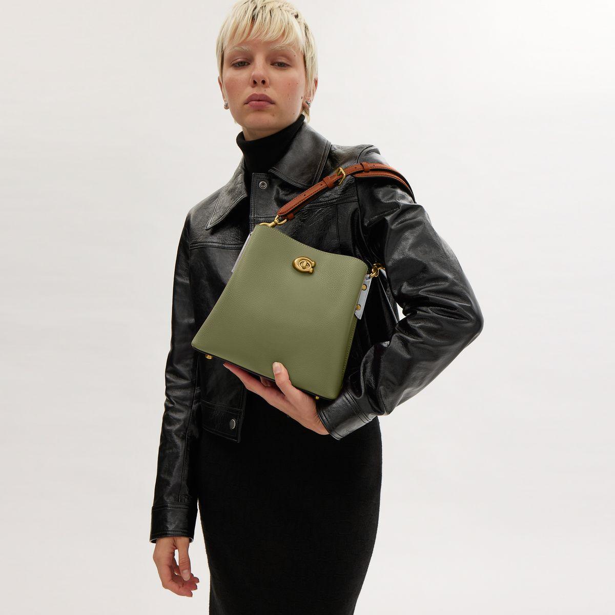 CA095-Willow Bucket Bag In Colorblock With Signature Canvas Interior-B4/Moss Multi