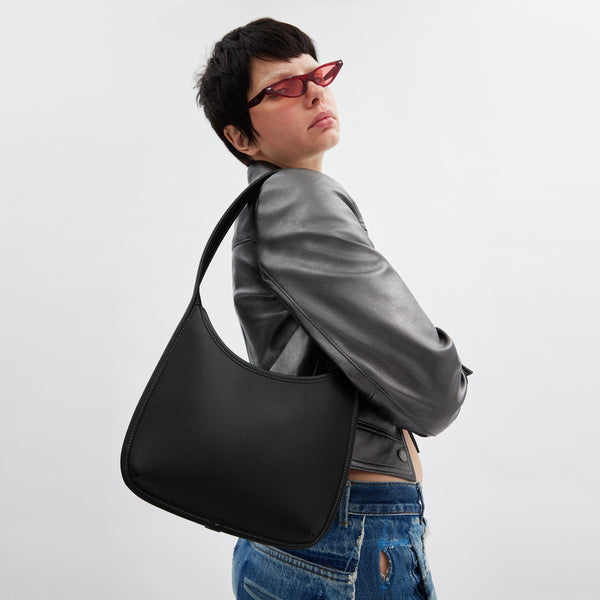 Curve Zip Bag