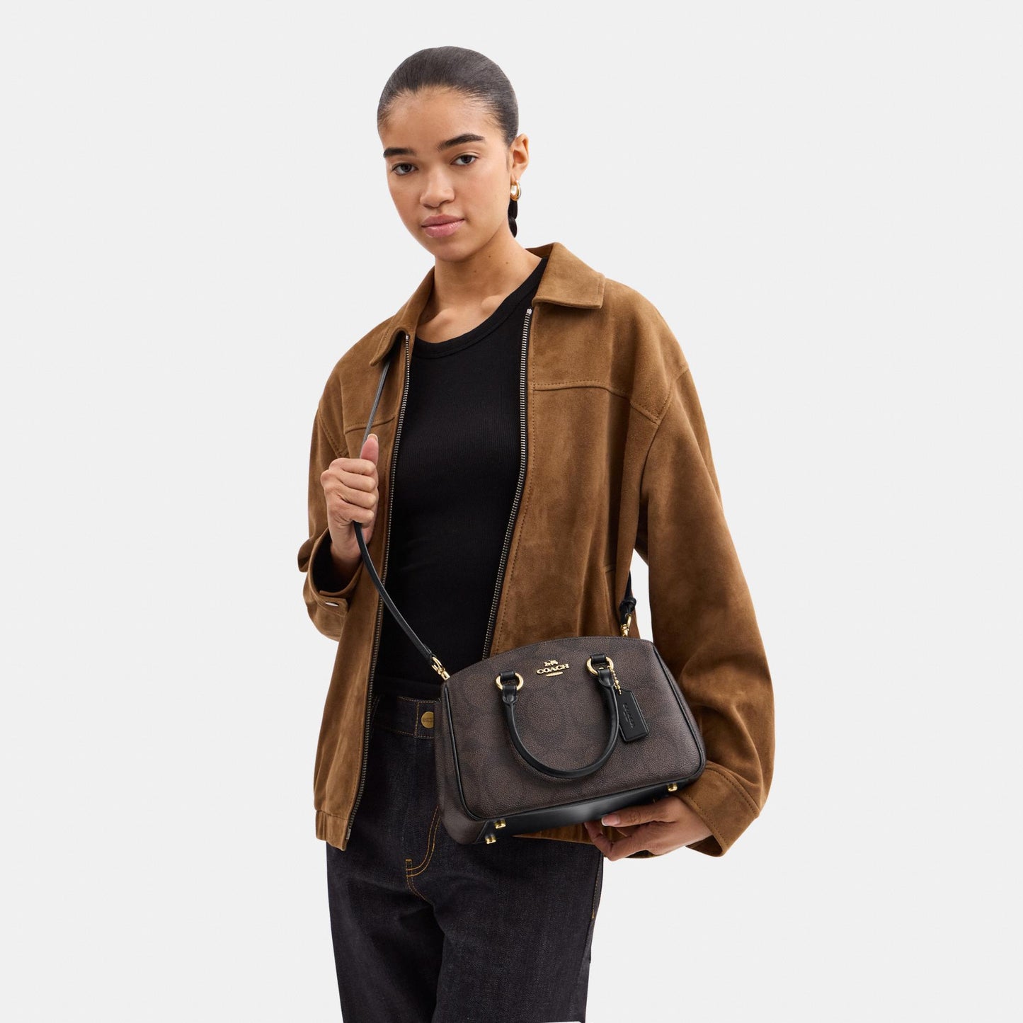 CAL53-Savannah Small Carryall Bag in Signature Canvas-Im/Walnut/Black