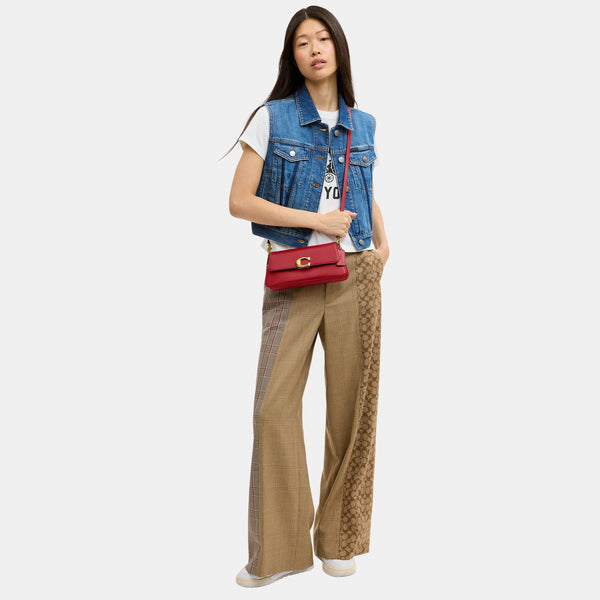 Jet Shoulder Bag