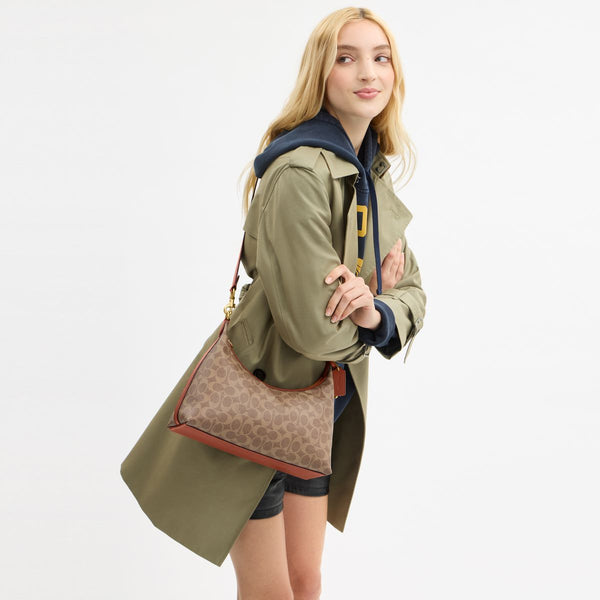 Juliet Shoulder Bag In Signature Canvas