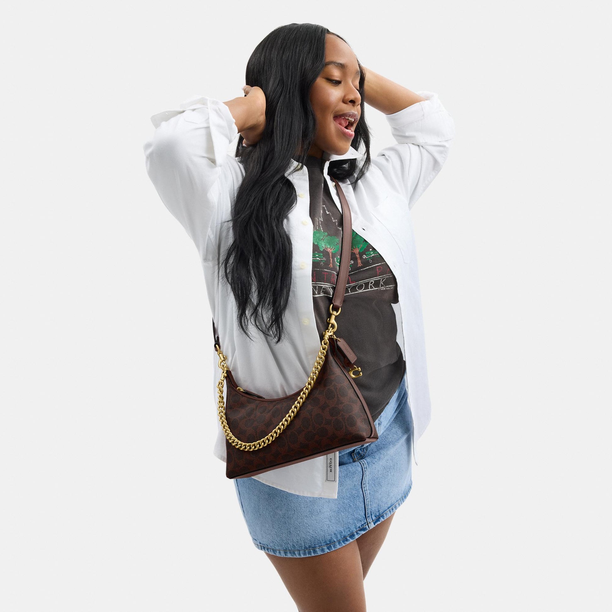 CAM26-Juliet Shoulder Bag 25 In Signature Canvas-B4/Maple Maple