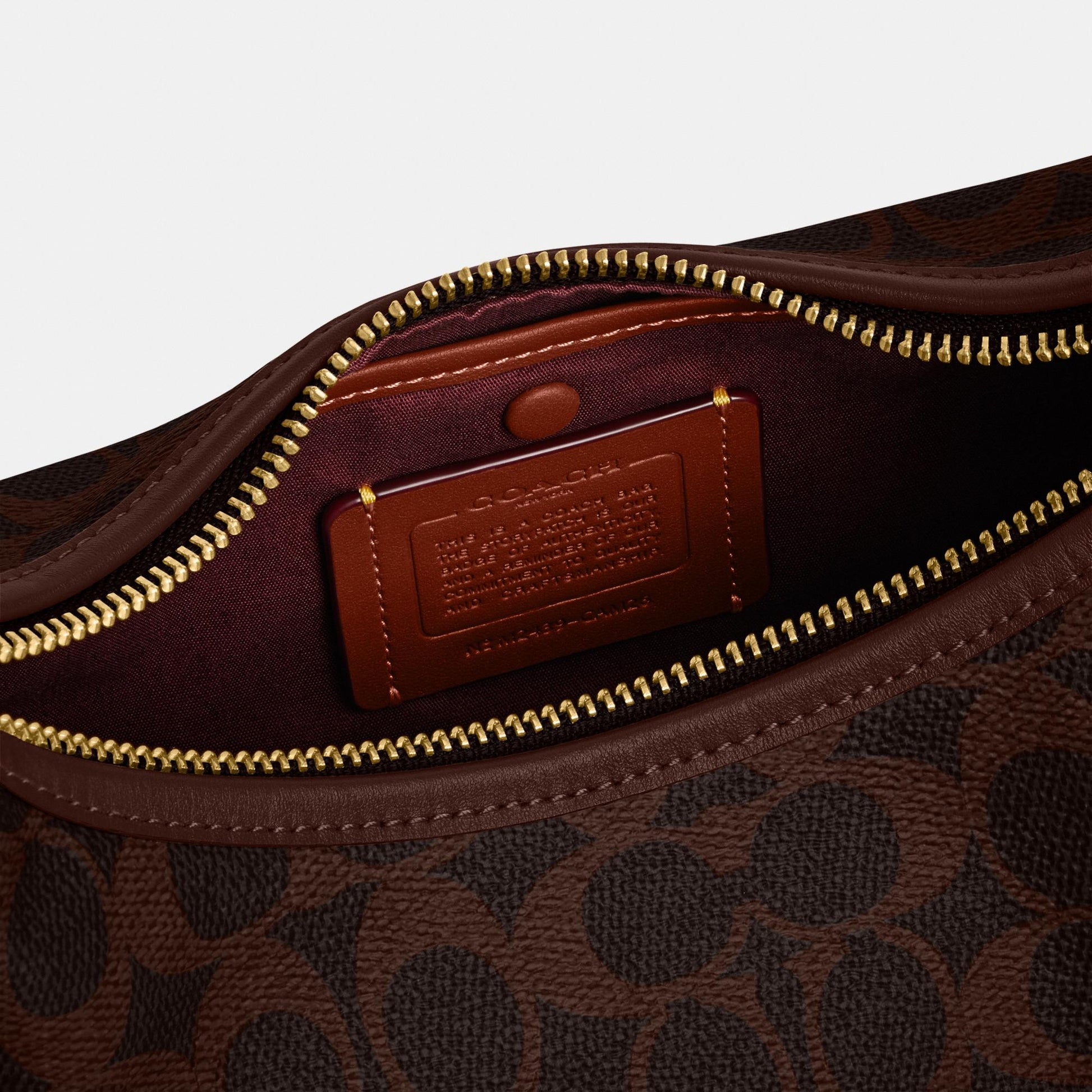 CAM26-Juliet Shoulder Bag 25 in Signature Canvas-B4/Maple Maple