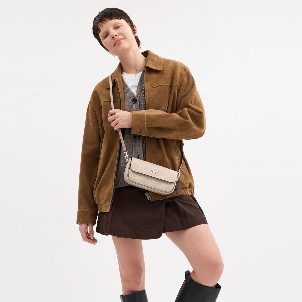CAN70-Hailey Flap Bag In Signature Canvas-Sv/Sand/Taupe