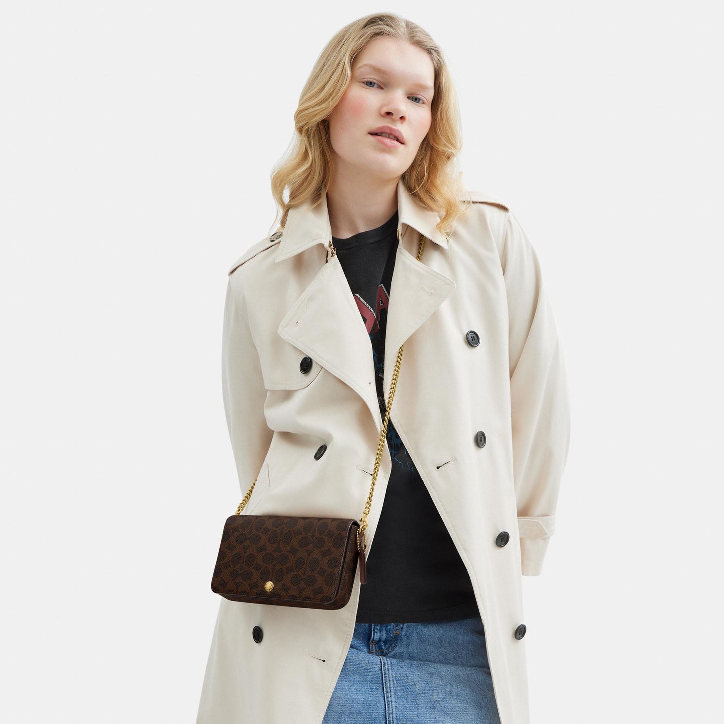 CAO03-Mila Crossbody Bag in Signature Canvas-B4/Maple