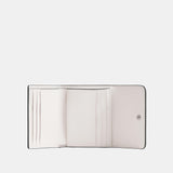 CAT56-MILA SMALL FLAP WALLET IN SIGNATURE CANVAS-LH/White Chalk