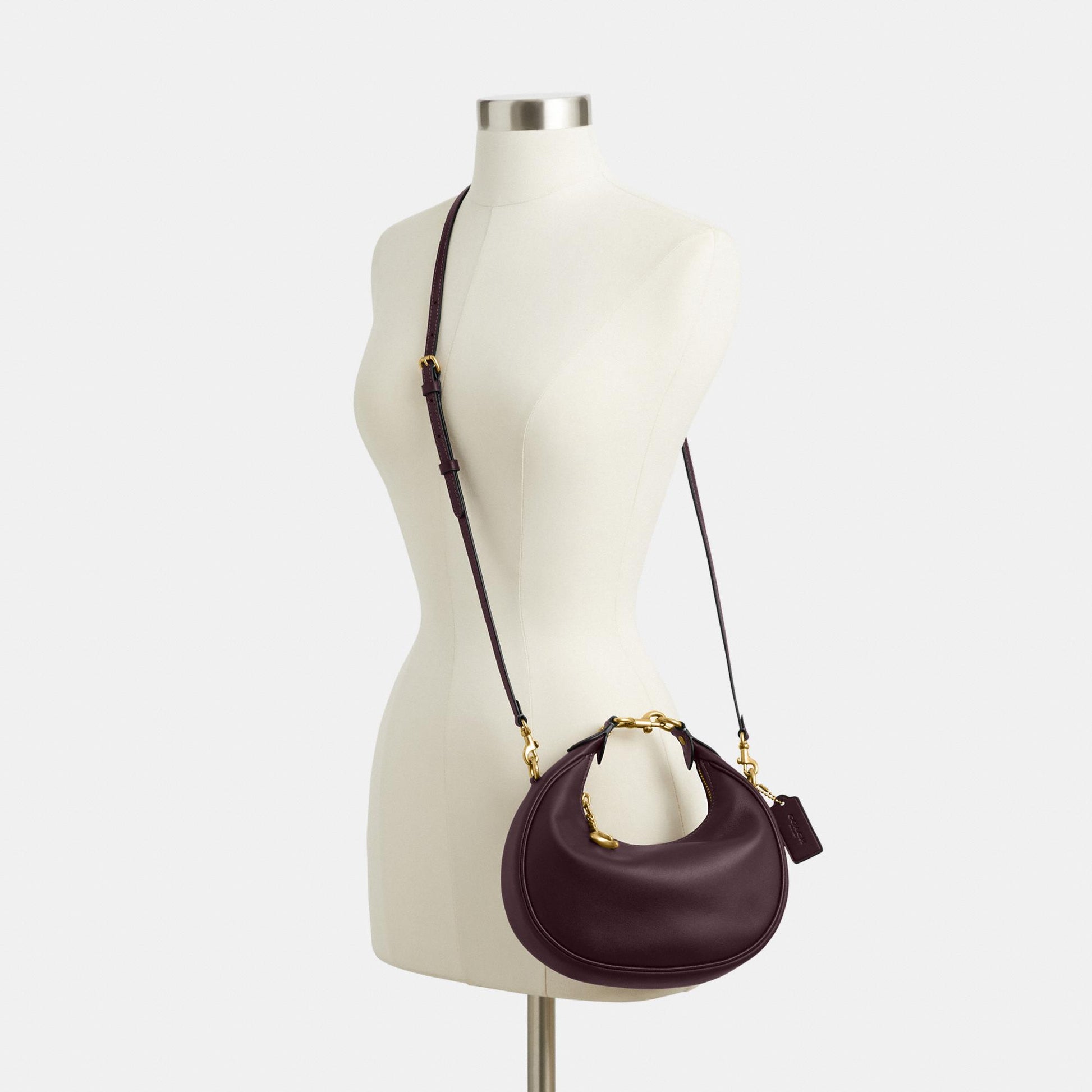 CBG16-Jonie Bag 22-B4/Black Currant