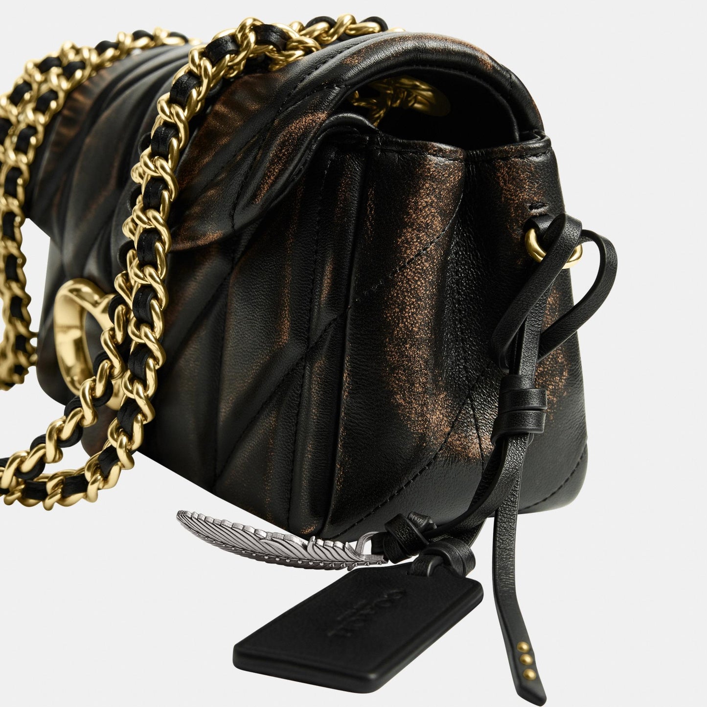 CBH33-Tabby Shoulder Bag 20 In Loved Leather With Quilting-Im/Black Brown