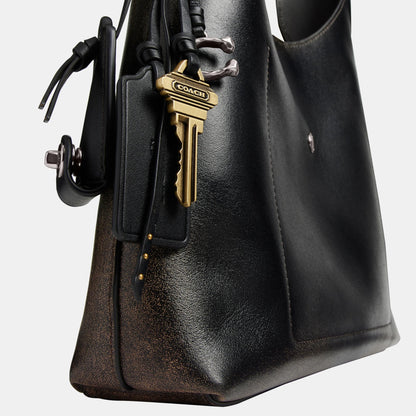 CBH44-Brooklyn Shoulder Bag 28 In Loved Leather-Lh/Black Brown