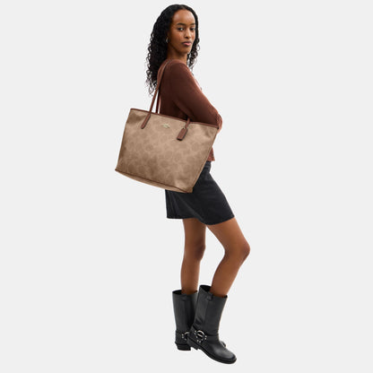 CCD66-Large City Tote Bag in Maxi Signature Canvas-Im/Tan/Brown