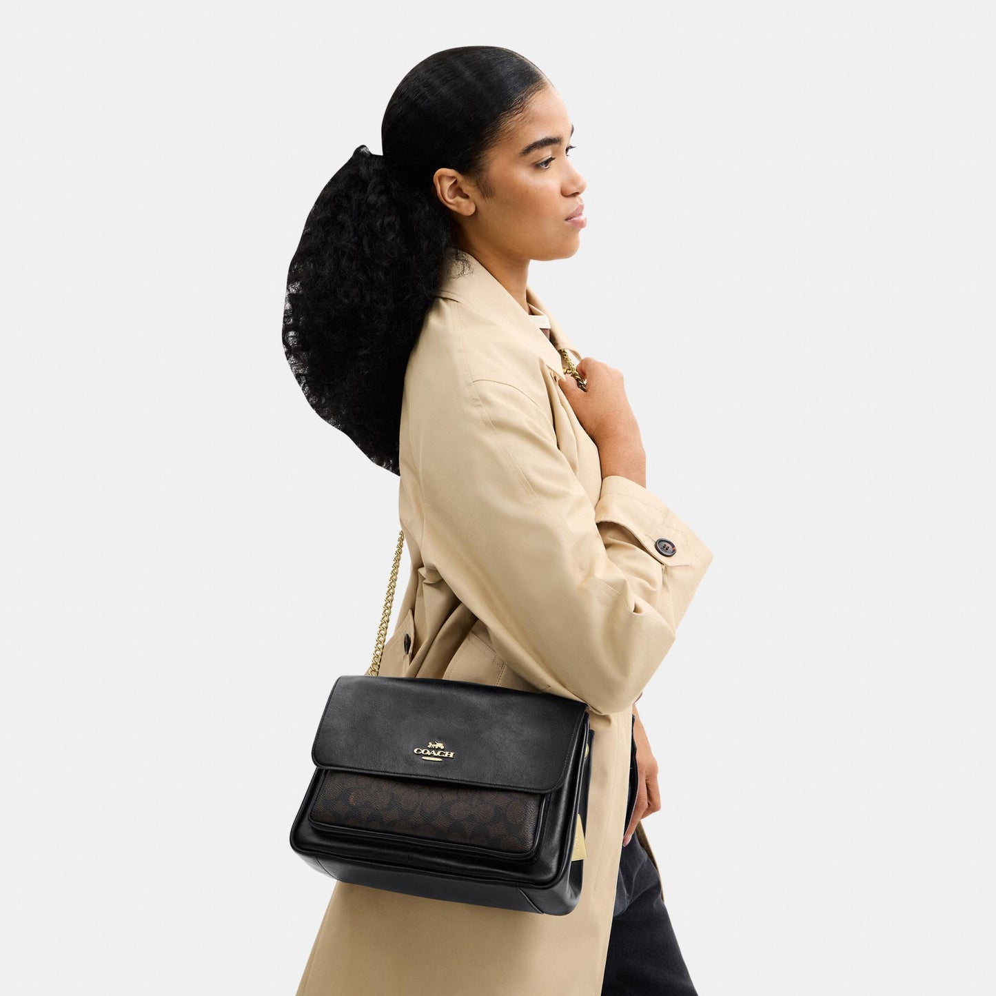 CCF10-Elodie Crossbody Bag in Signature Canvas-Im/Walnut/Black