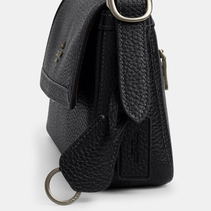 CCV64-Etta Small Flap Shoulder Bag-Qb/Black