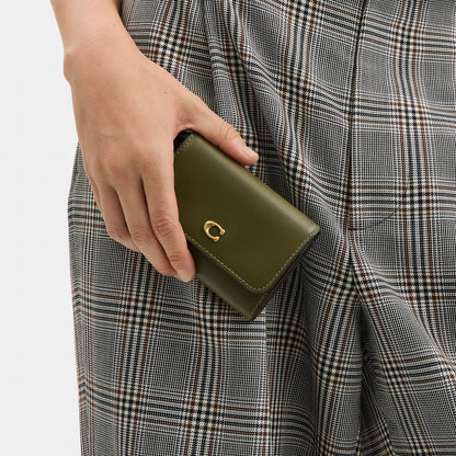 CCW82-Essential Flap Card Case-B4/Olive